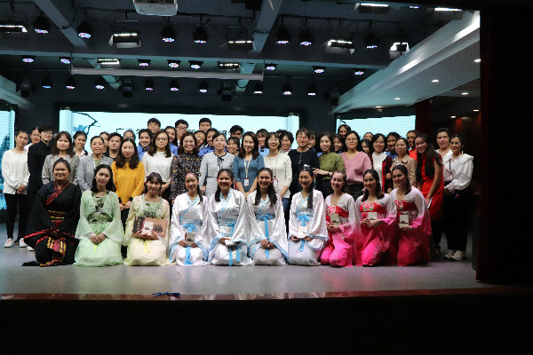 Close to Chinese Classics,Read Ancient & Modern Poems: The International Education School Holds the 3rd Chinese Classics Reading Competition for Inter